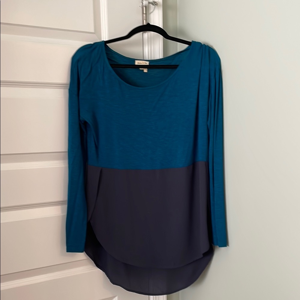 Blue and Gray Long Sleeve Asymmetrical Blouse